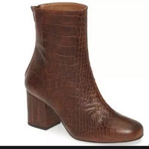 Free people leather croc embossed boot brown sz 11
